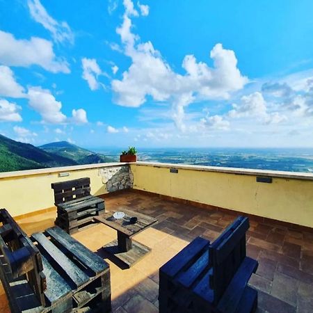 La Rupe Bed And Breakfast Νόρμα Εξωτερικό φωτογραφία