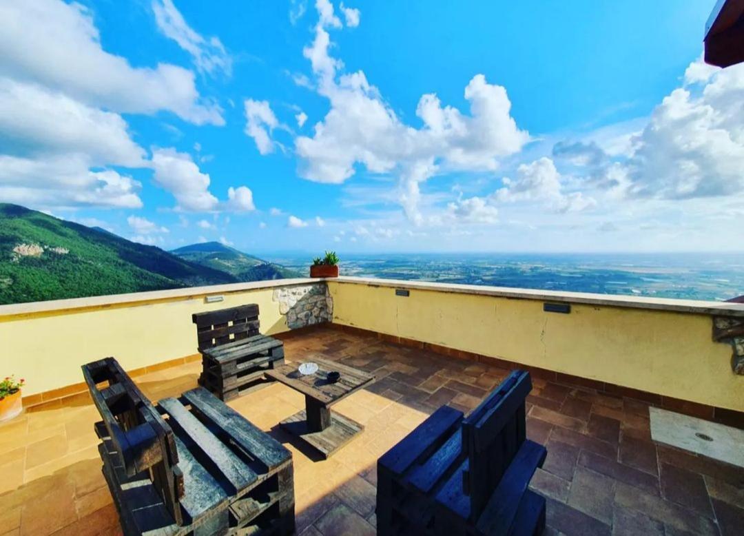 La Rupe Bed And Breakfast Νόρμα Εξωτερικό φωτογραφία