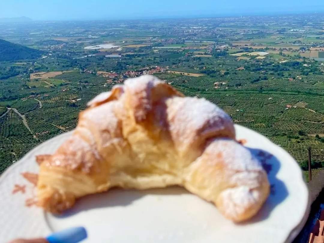 La Rupe Bed And Breakfast Νόρμα Εξωτερικό φωτογραφία