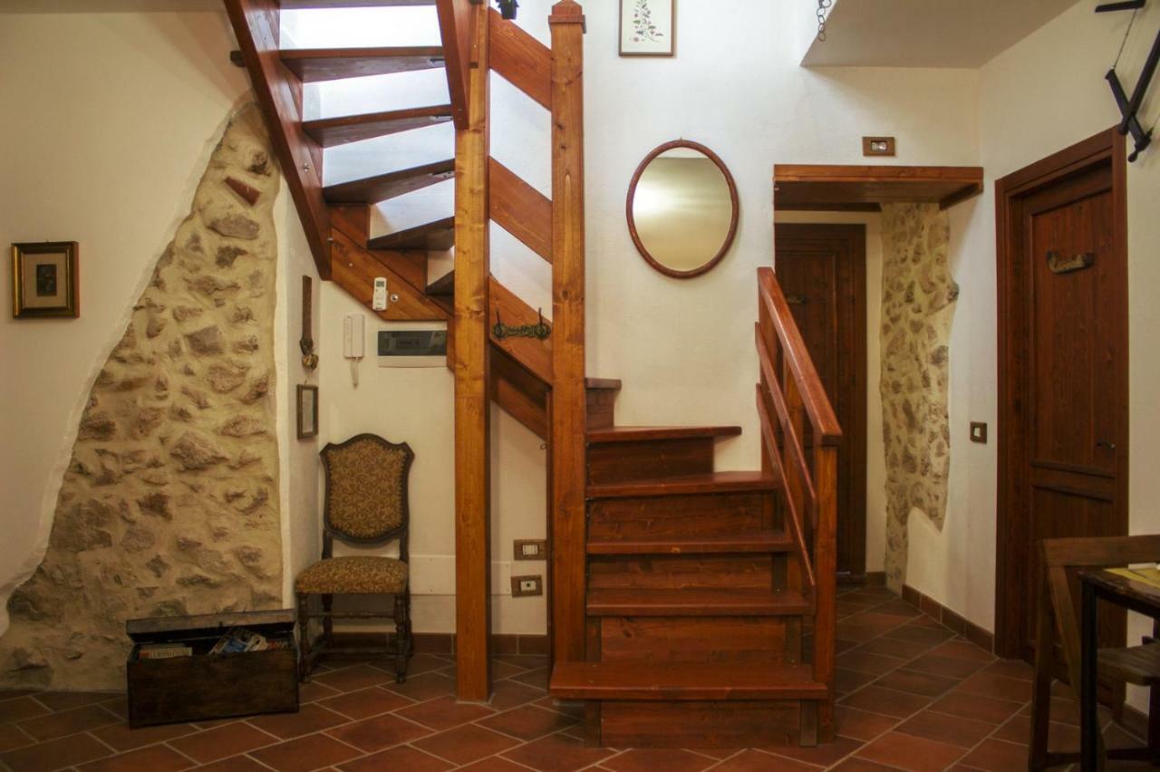 La Rupe Bed And Breakfast Νόρμα Εξωτερικό φωτογραφία