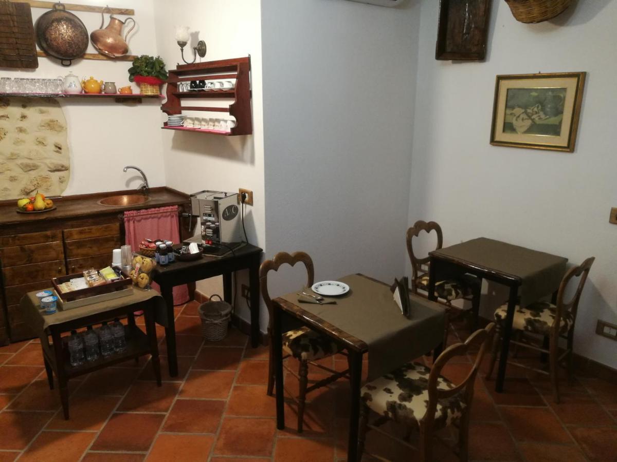 La Rupe Bed And Breakfast Νόρμα Εξωτερικό φωτογραφία